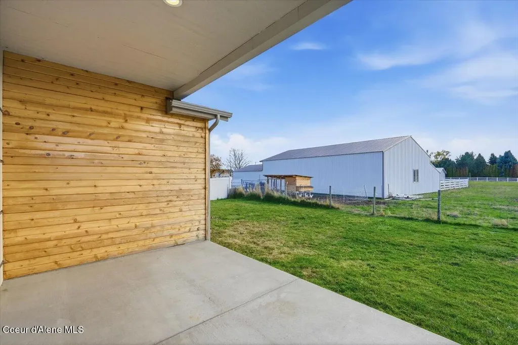 3294 W Giovanni Lane Hayden ID 83835