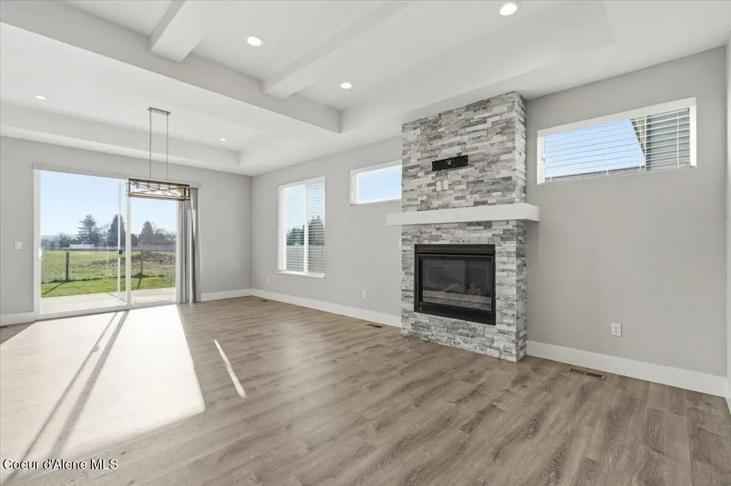 3294 W Giovanni Lane Hayden ID 83835