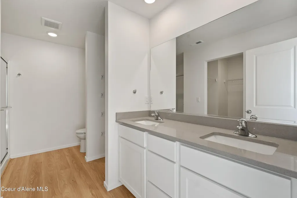 5473 E Aquila Avenue Post Falls ID 83854