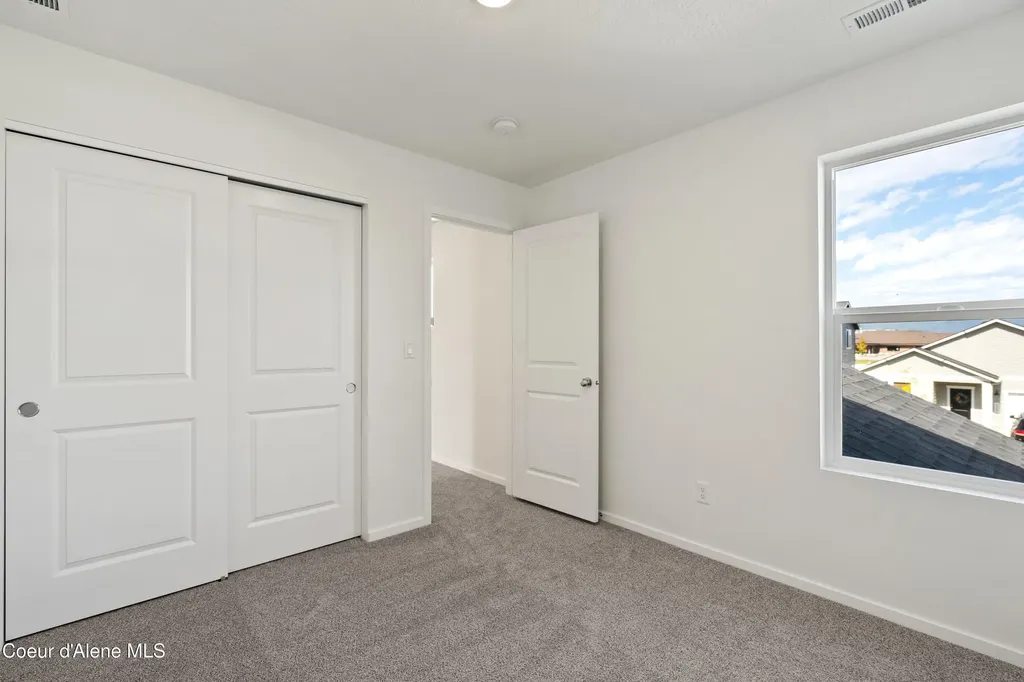 5473 E Aquila Avenue Post Falls ID 83854
