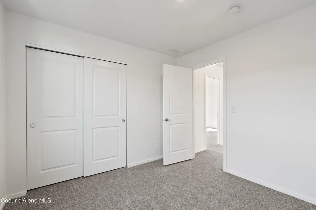 5473 E Aquila Avenue Post Falls ID 83854