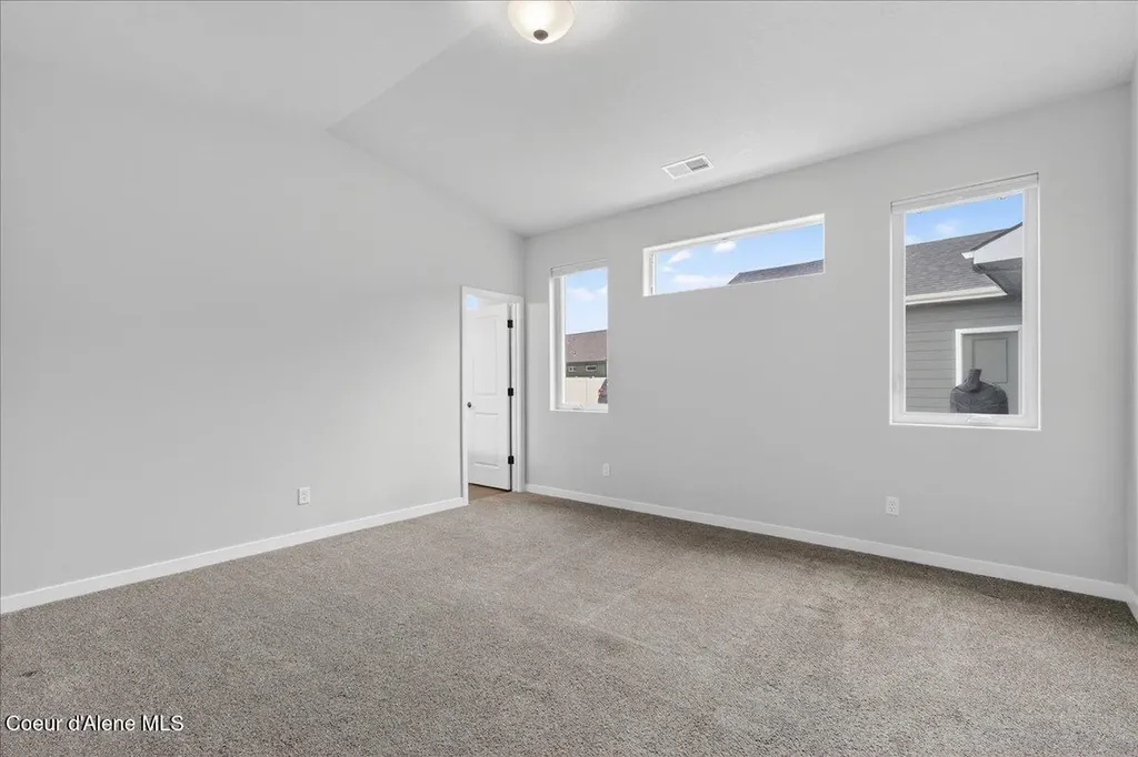 1039 E Blair Avenue Post Falls ID 83854