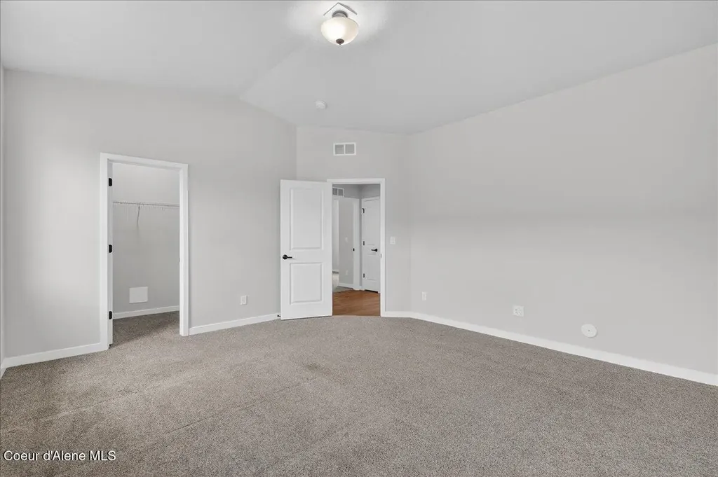 1039 E Blair Avenue Post Falls ID 83854
