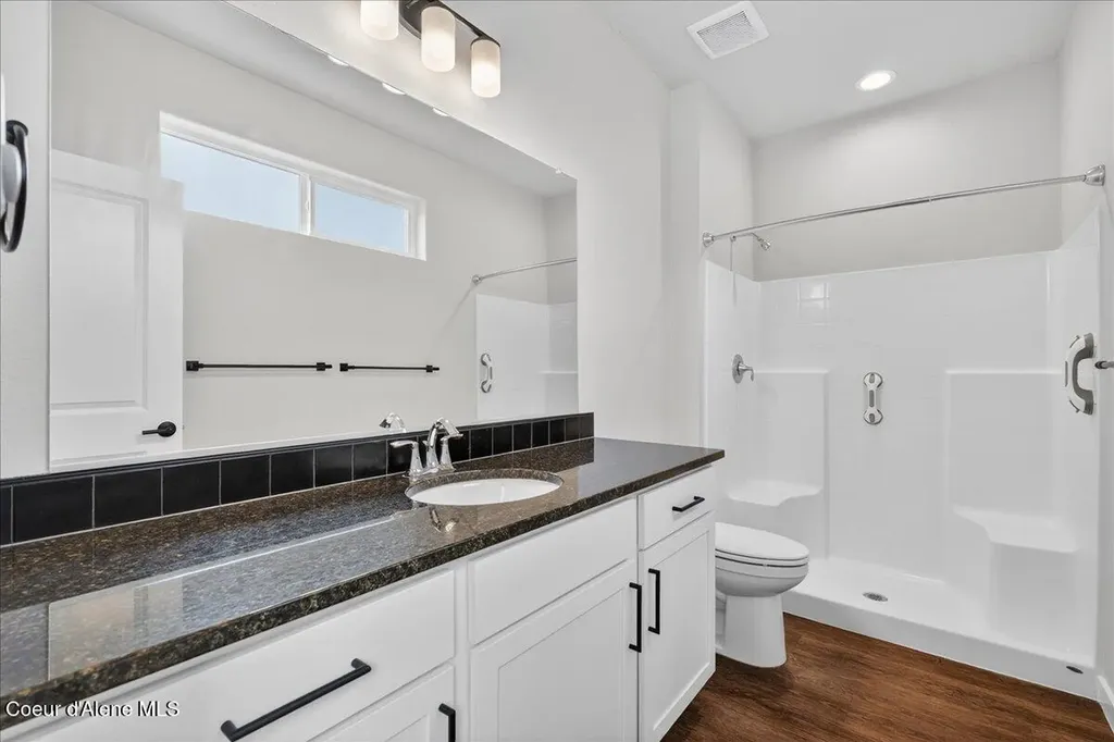 1039 E Blair Avenue Post Falls ID 83854