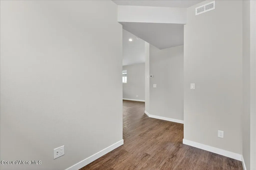 1039 E Blair Avenue Post Falls ID 83854