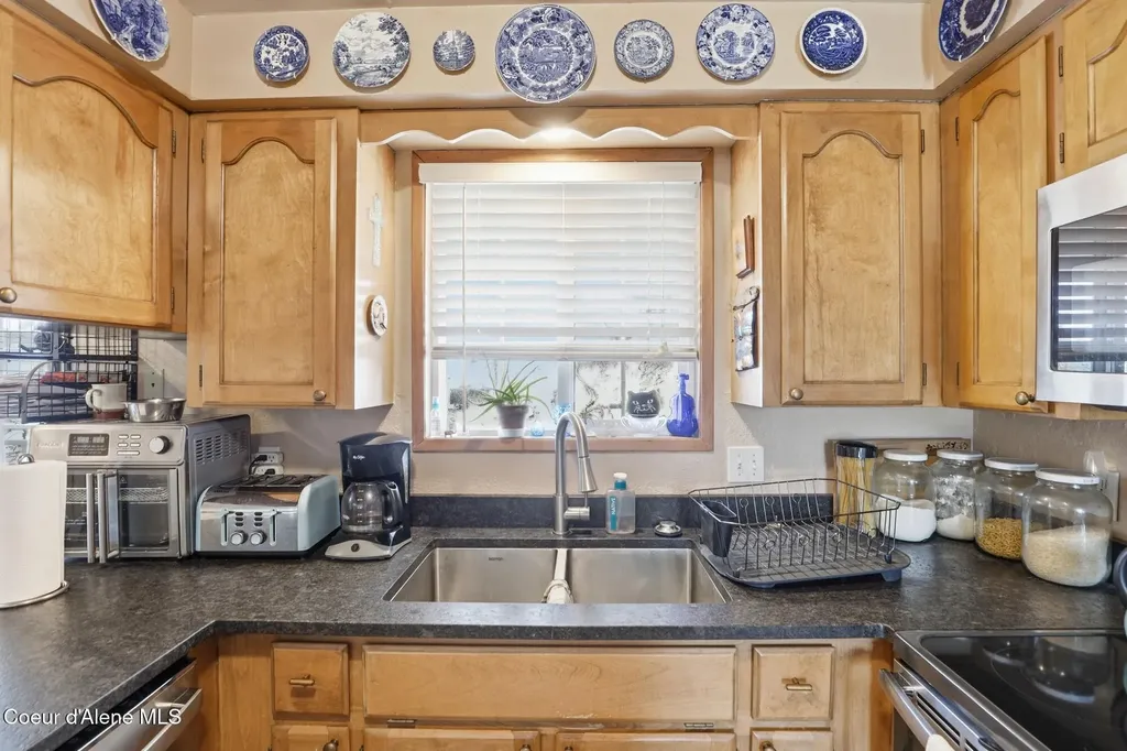 1490 N Glasgow Drive Post Falls ID 83854