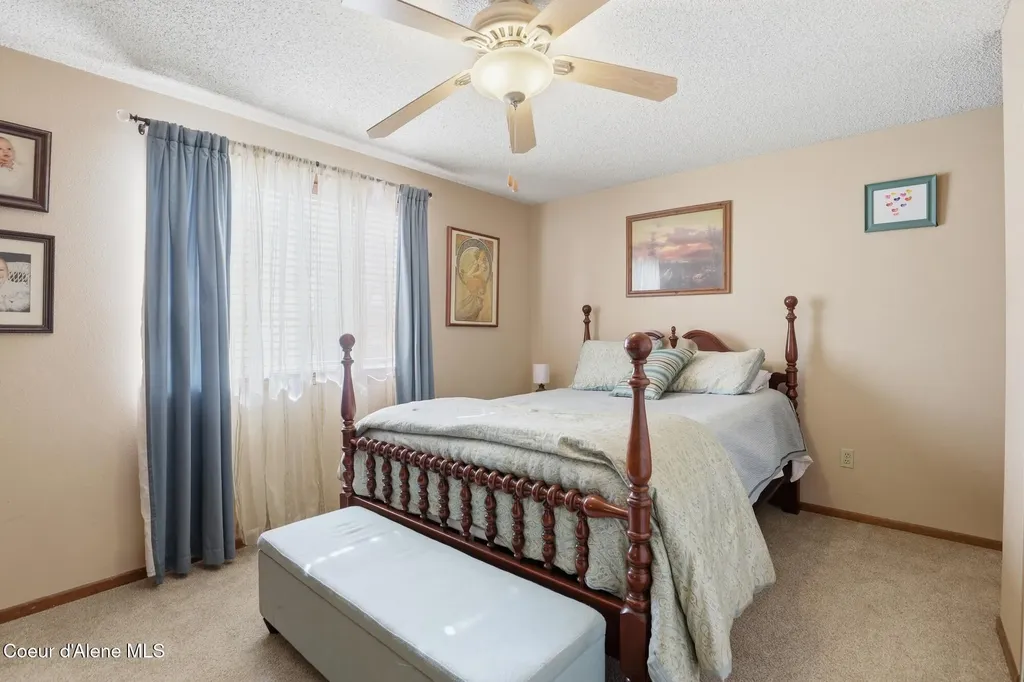 1490 N Glasgow Drive Post Falls ID 83854