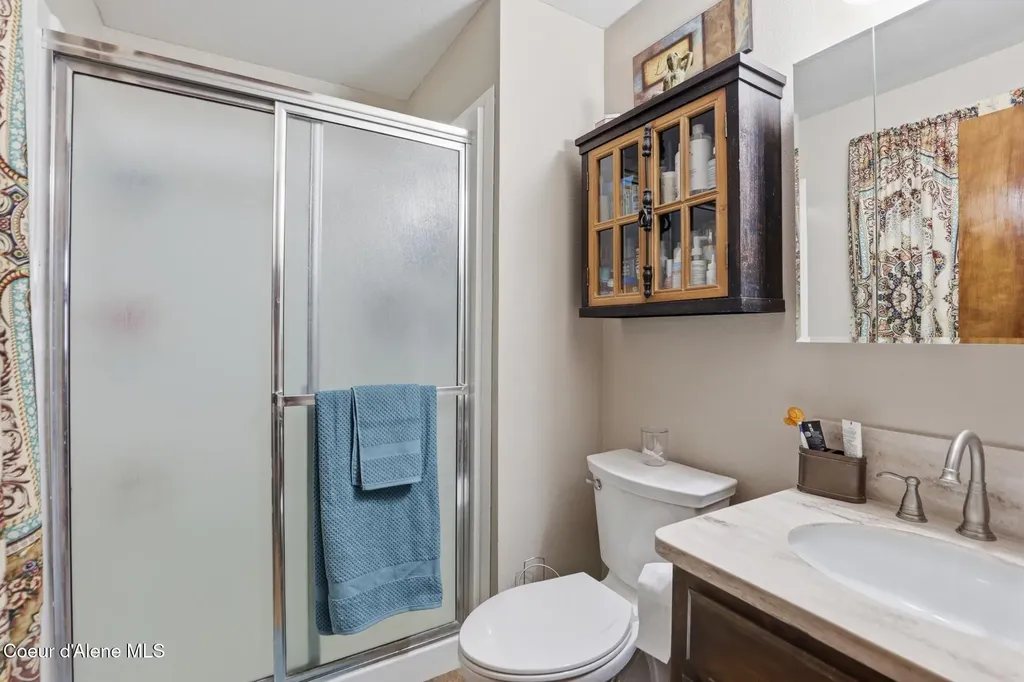 1490 N Glasgow Drive Post Falls ID 83854