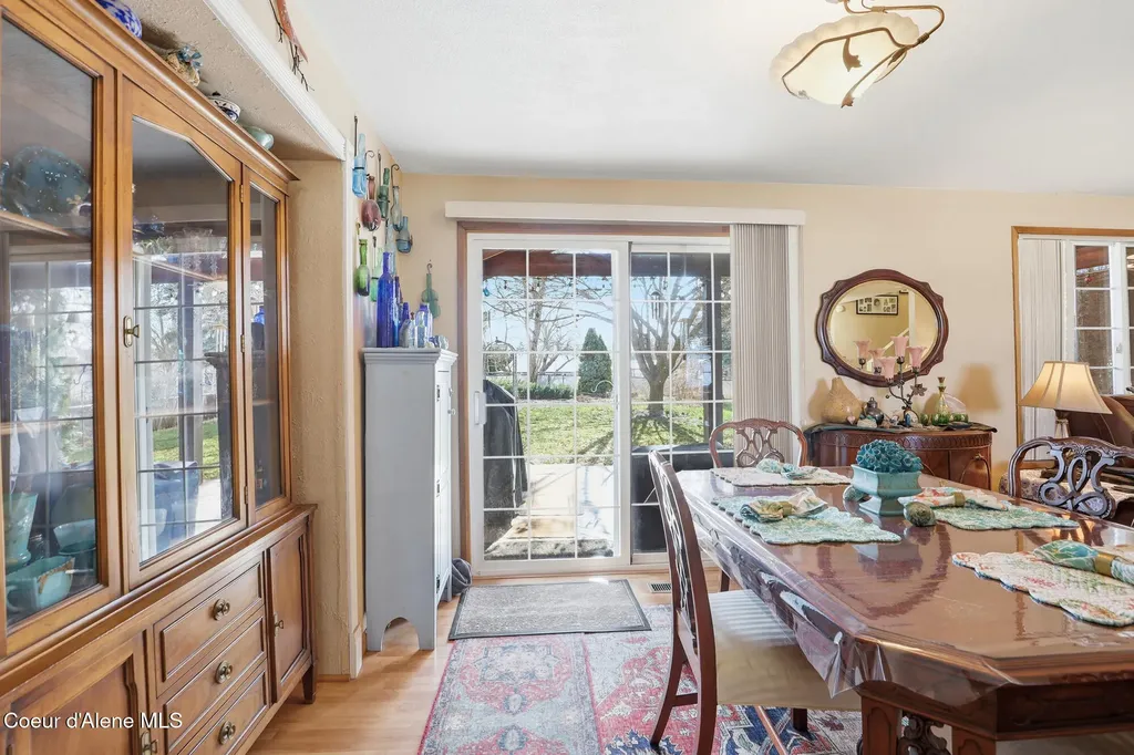 1490 N Glasgow Drive Post Falls ID 83854