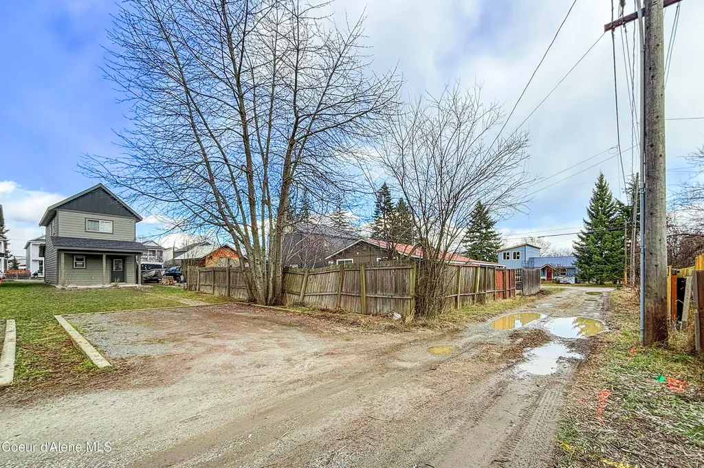 1107 Spruce Street Sandpoint ID 83864