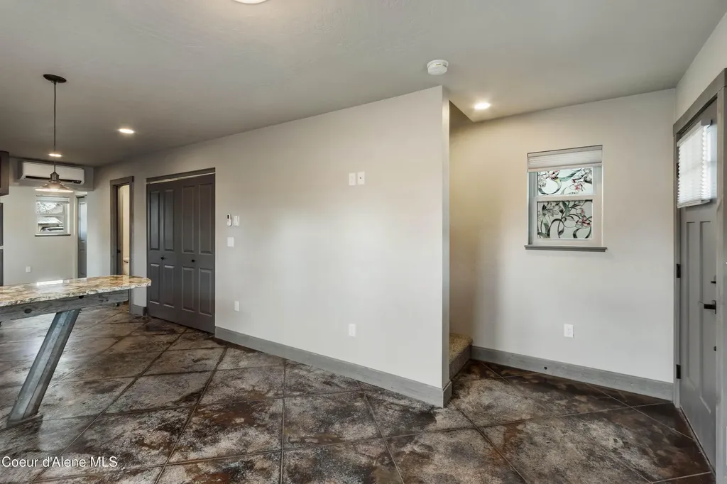 1107 Spruce Street Sandpoint ID 83864