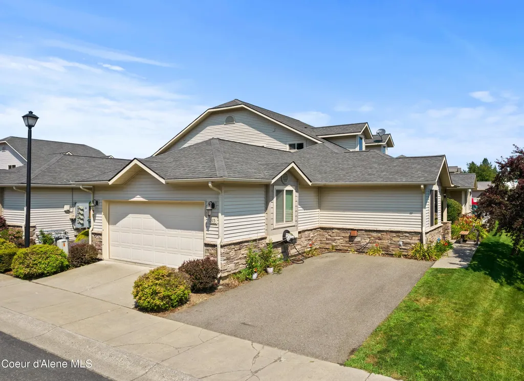 1315 E Mordyl Loop Post Falls ID 83854
