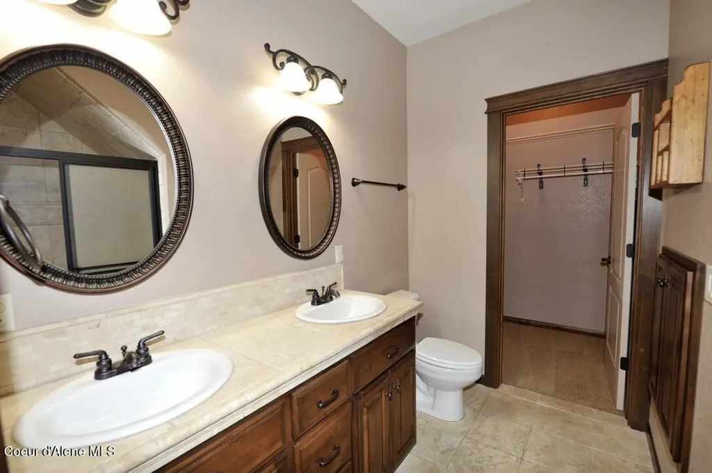 1315 E Mordyl Loop Post Falls ID 83854