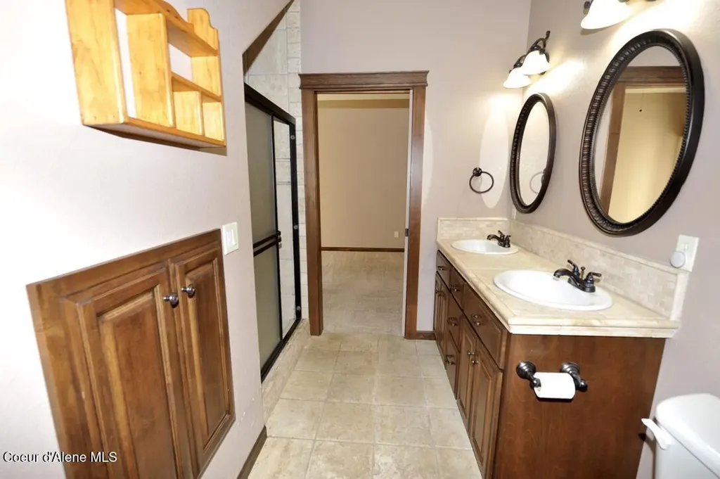 1315 E Mordyl Loop Post Falls ID 83854