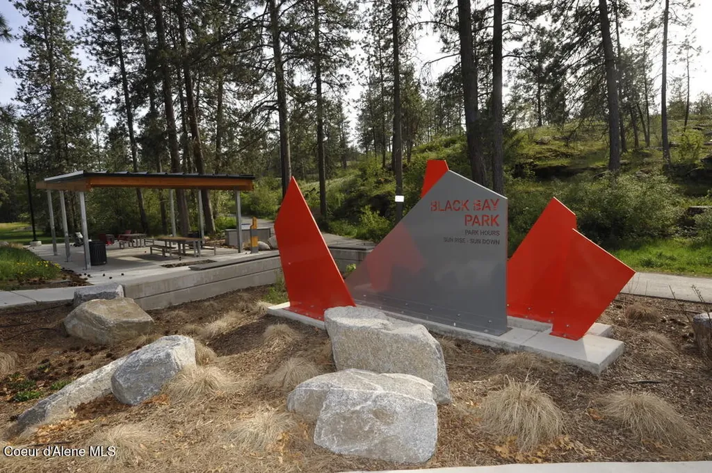 1315 E Mordyl Loop Post Falls ID 83854
