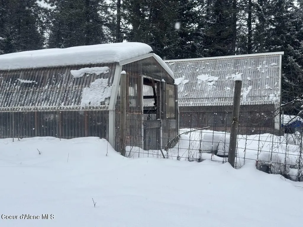 27330 N Timber Ridge Road Rathdrum ID 83858