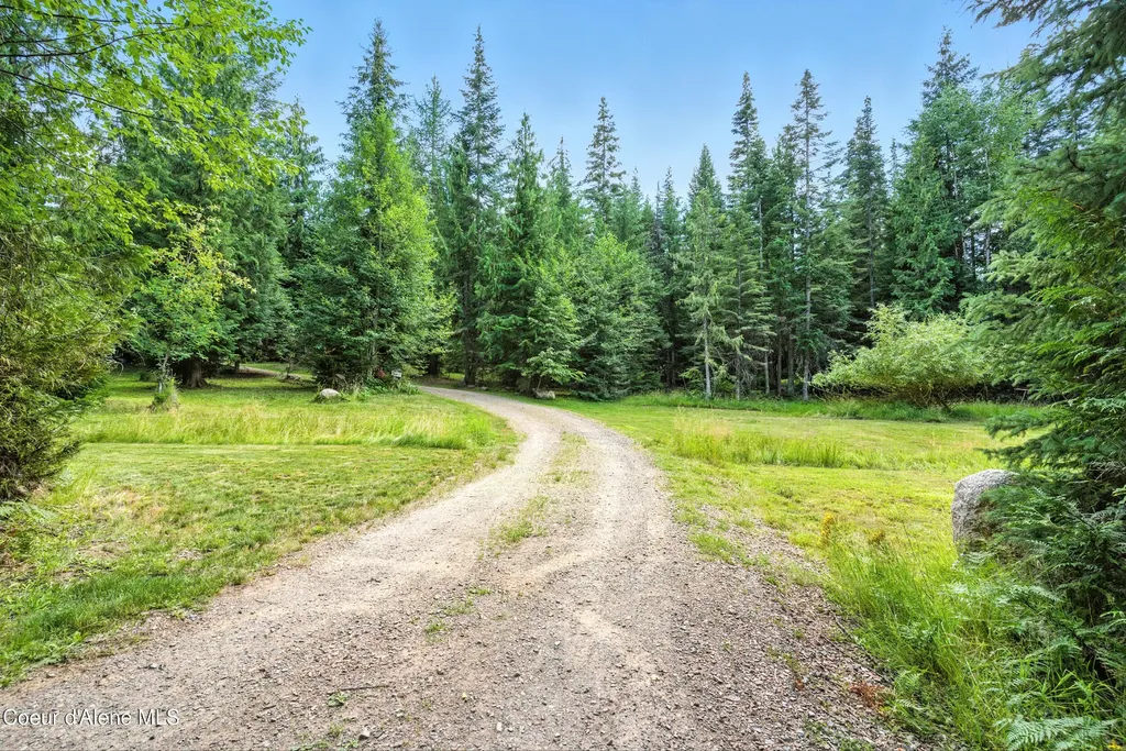 528 Trapper Creek Road Sandpoint ID 83864