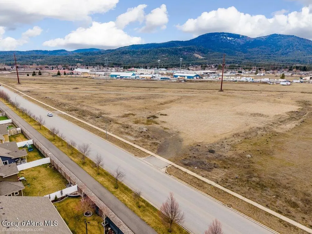 7395 W Nagel Road Rathdrum ID 83858
