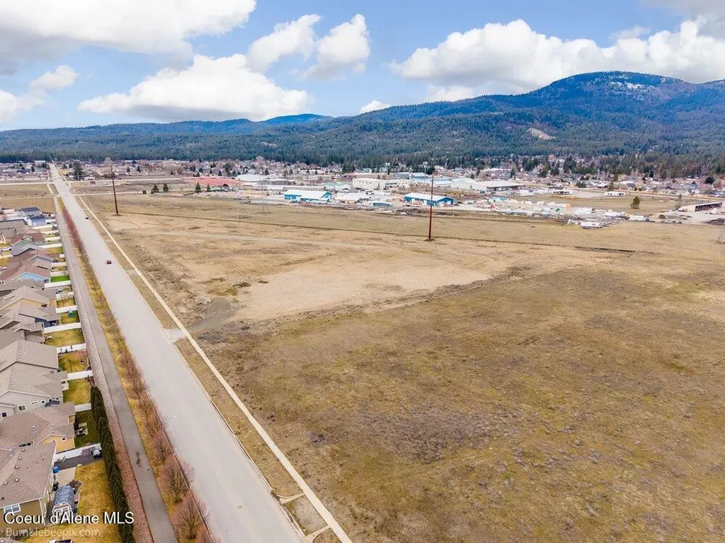 7395 W Nagel Road Rathdrum ID 83858