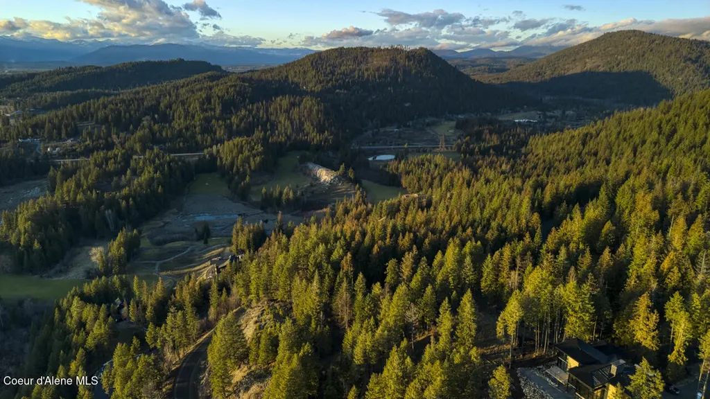 Nna White Cloud Sandpoint ID 83864