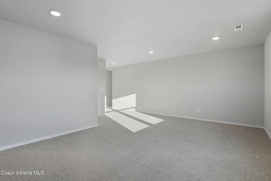 5441 E Aquila Avenue Post Falls ID 83854