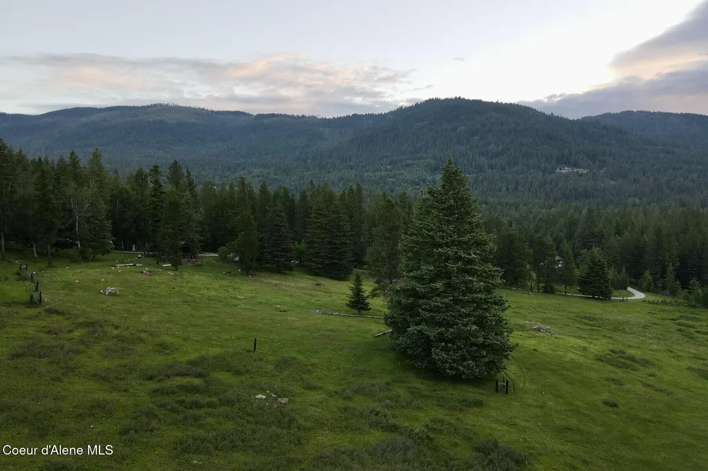 Nna Janish Drive Sandpoint ID 83864