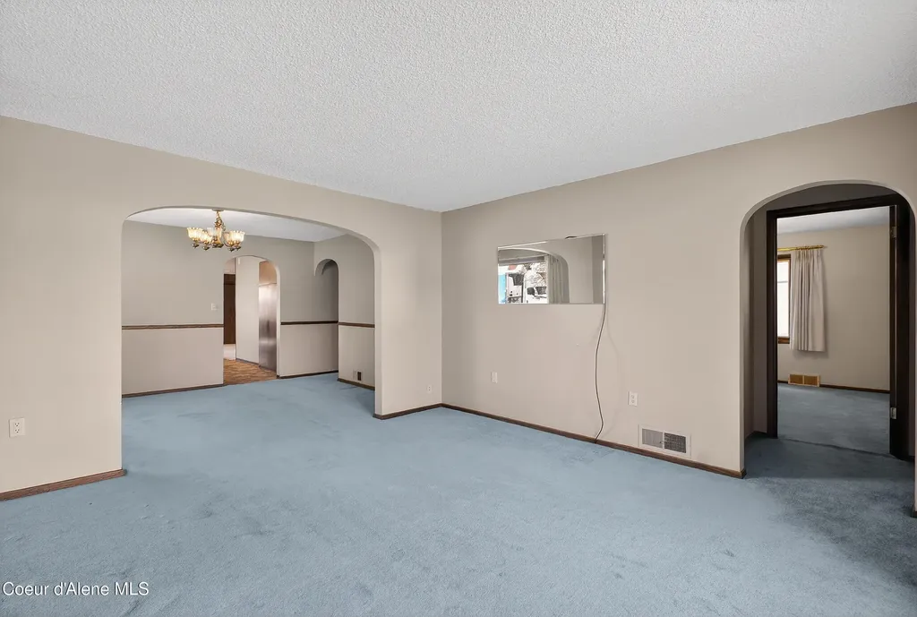 212 E Mullan Avenue Post Falls ID 83854