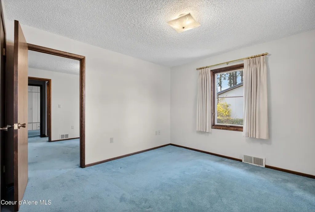 212 E Mullan Avenue Post Falls ID 83854