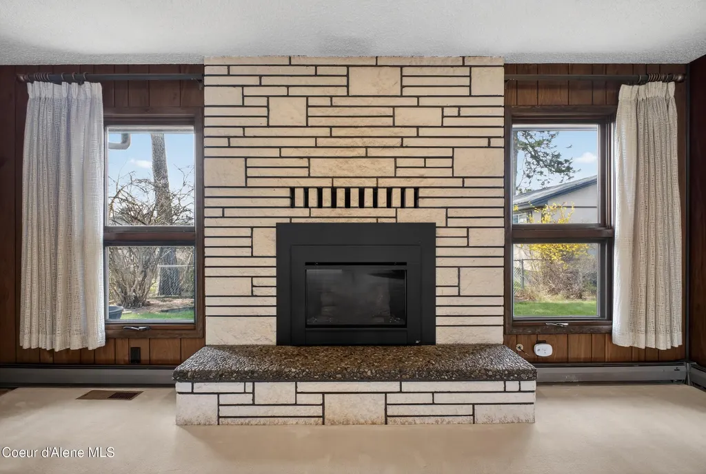 212 E Mullan Avenue Post Falls ID 83854