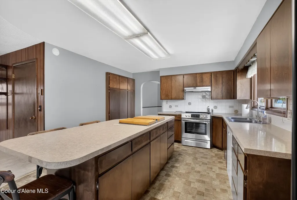 212 E Mullan Avenue Post Falls ID 83854