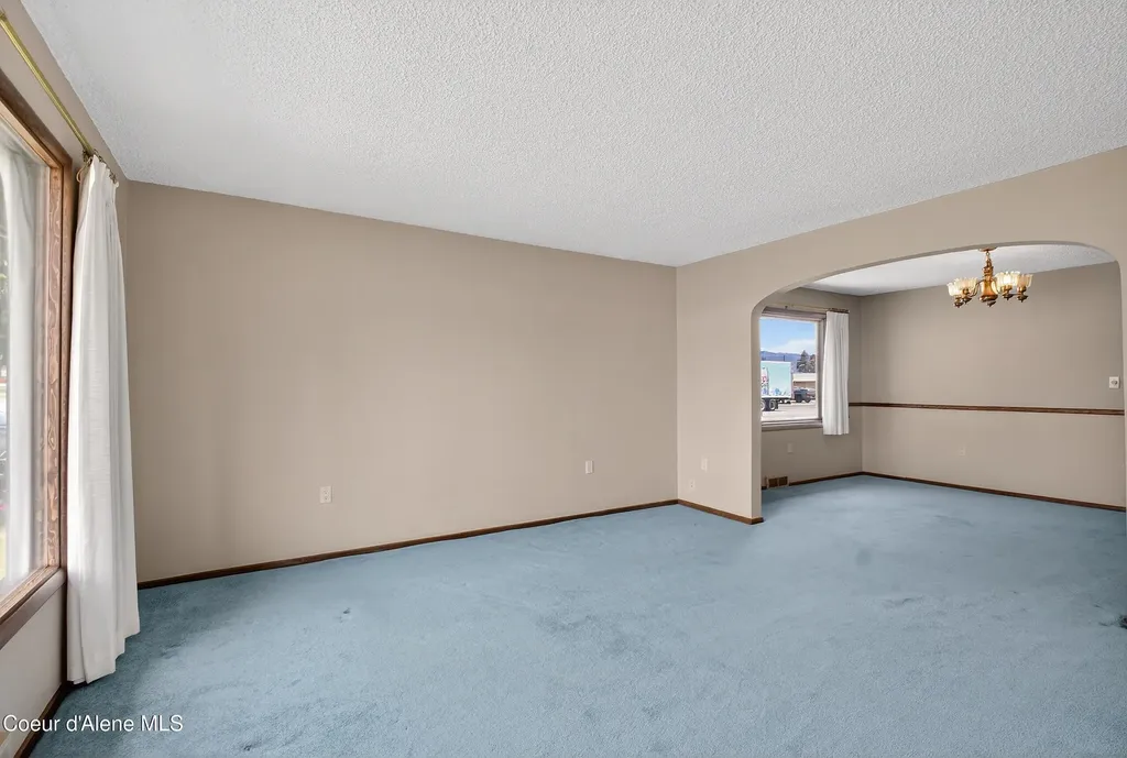212 E Mullan Avenue Post Falls ID 83854