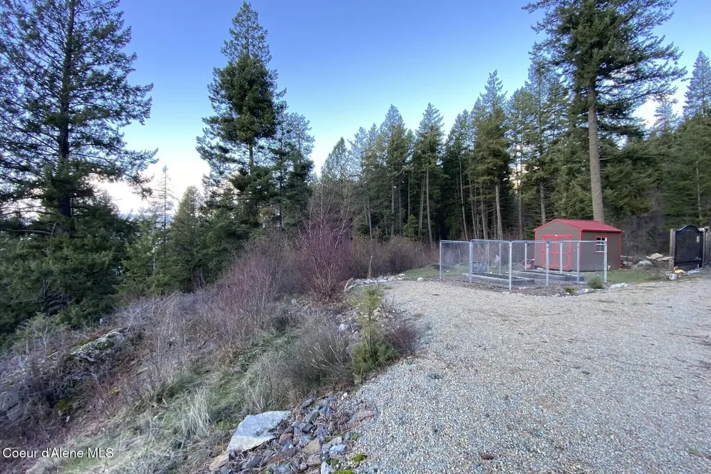 150 Castle Crest Hope ID 83836