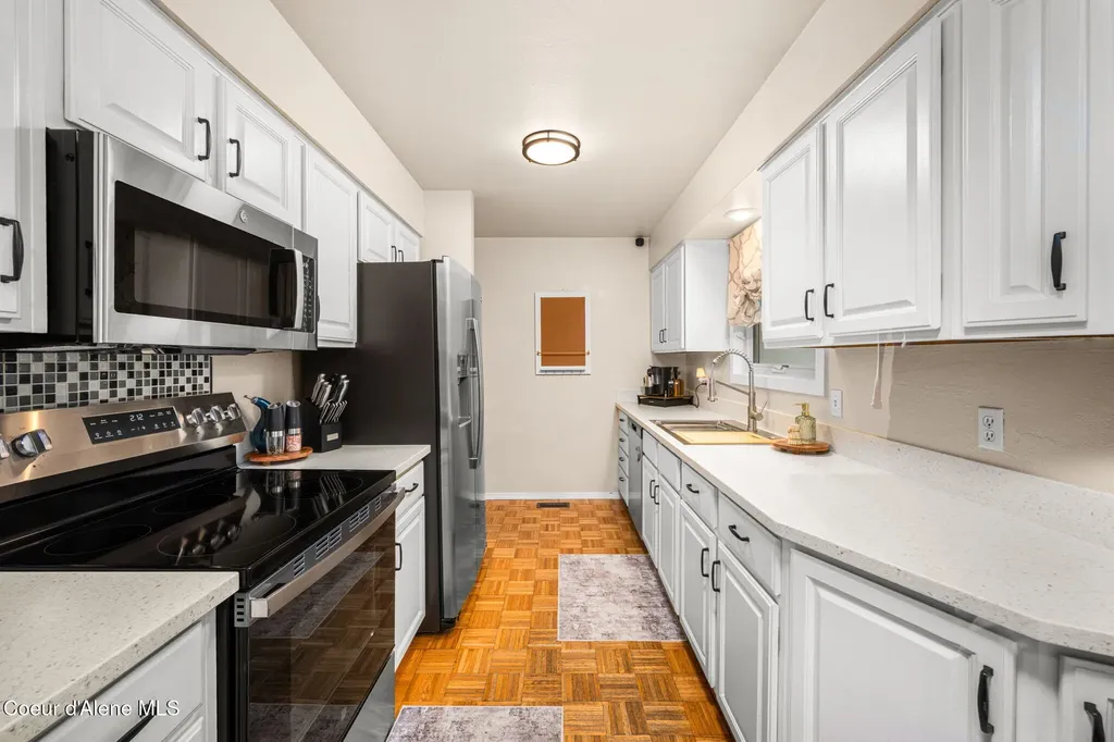 10220 N Reed Road Hayden ID 83835