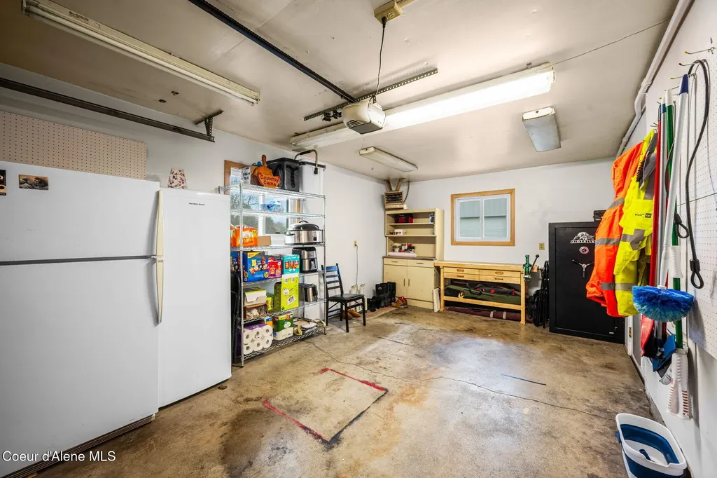 10220 N Reed Road Hayden ID 83835