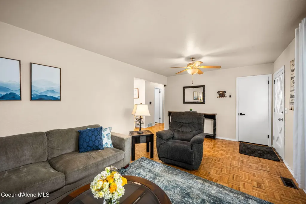 10220 N Reed Road Hayden ID 83835
