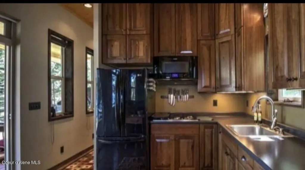 145 Cedar Drive Bayview ID 83803