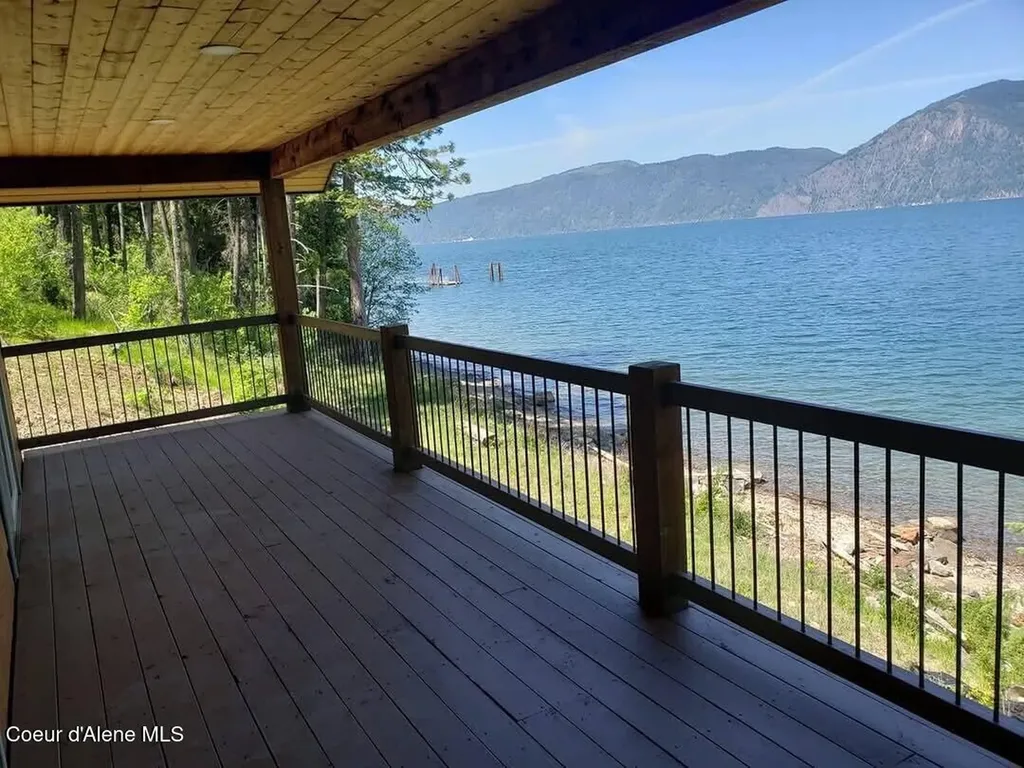 145 Cedar Drive Bayview ID 83803