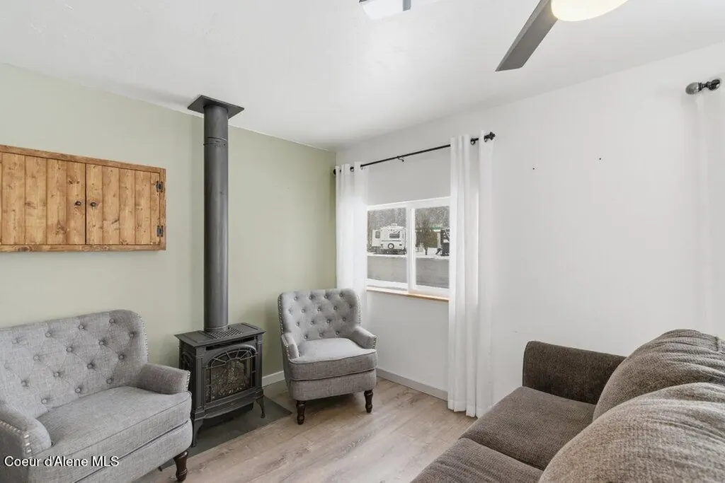 713 Earle Street Mullan ID 83846