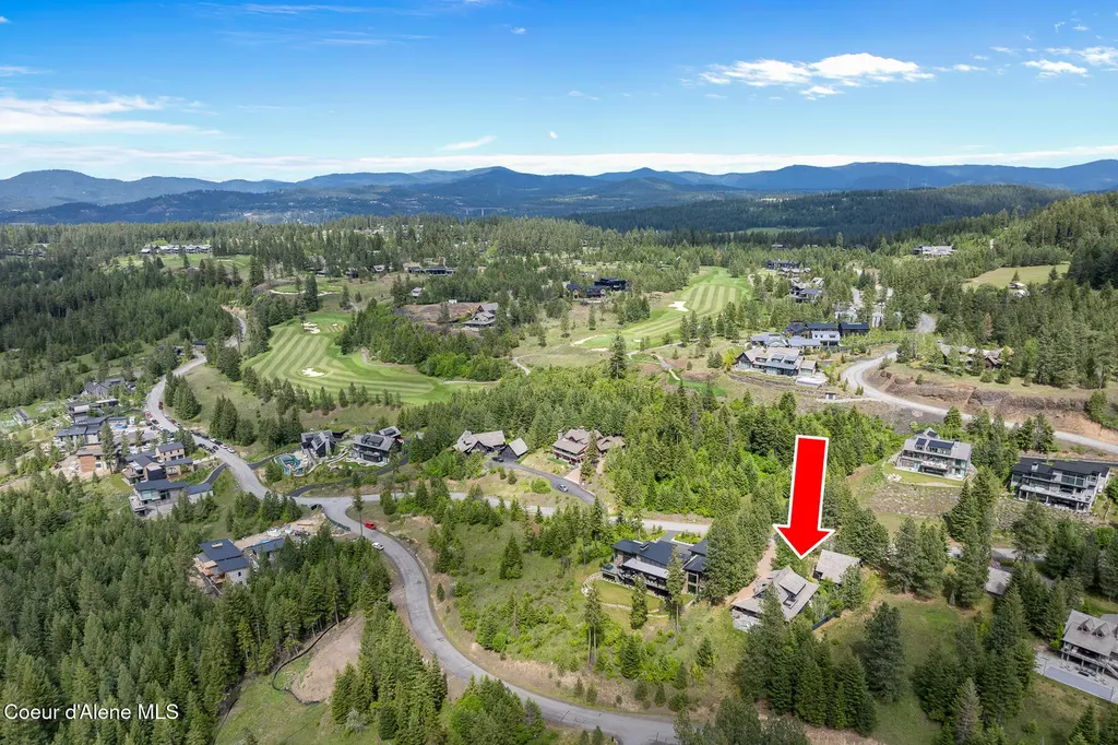 7783 S Buckrail Road Harrison ID 83833