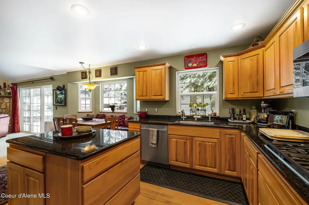 108 Indian Meadows Road Sandpoint ID 83864