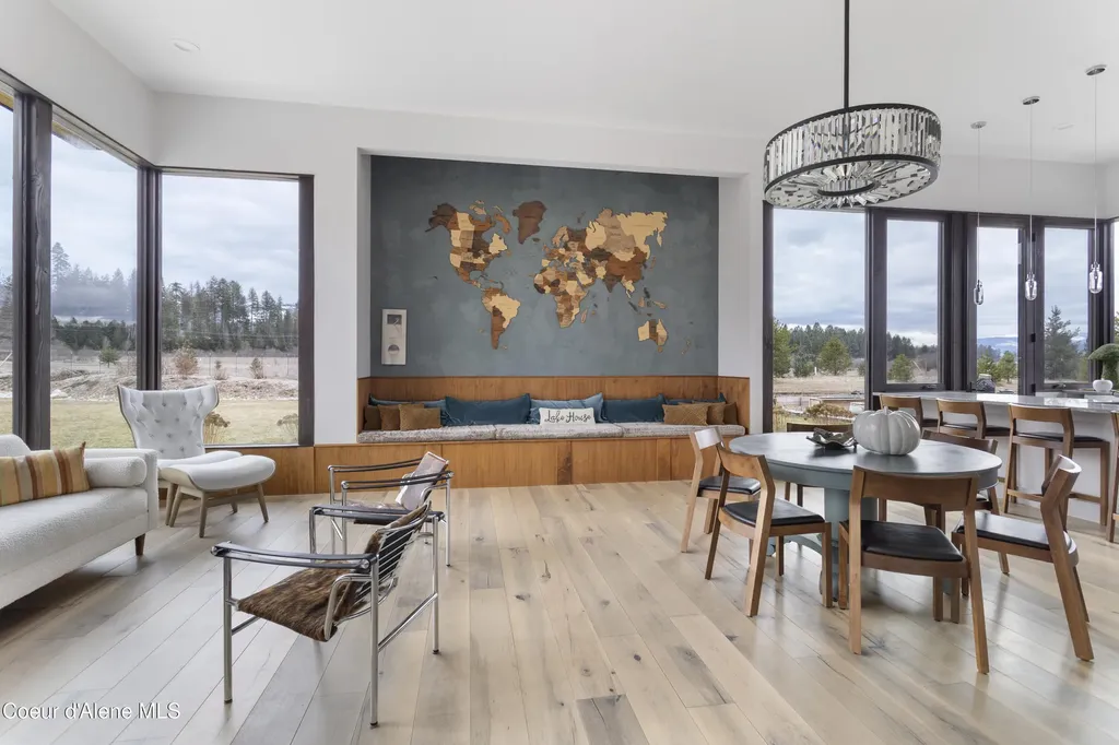 432 Stagecoach Drive Sagle ID 83860