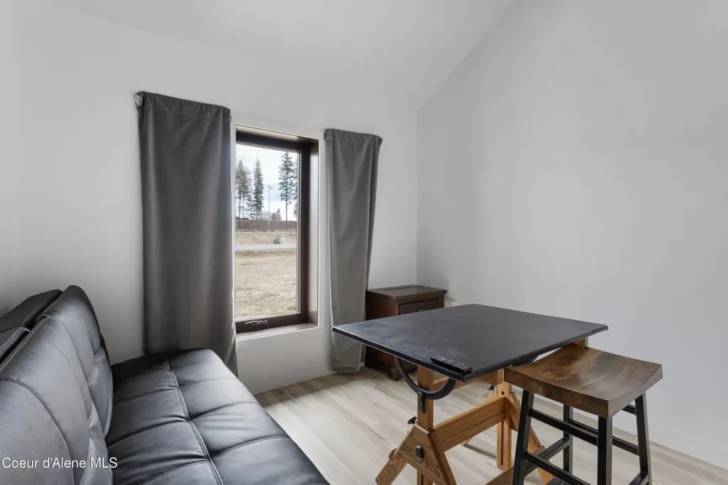 432 Stagecoach Drive Sagle ID 83860