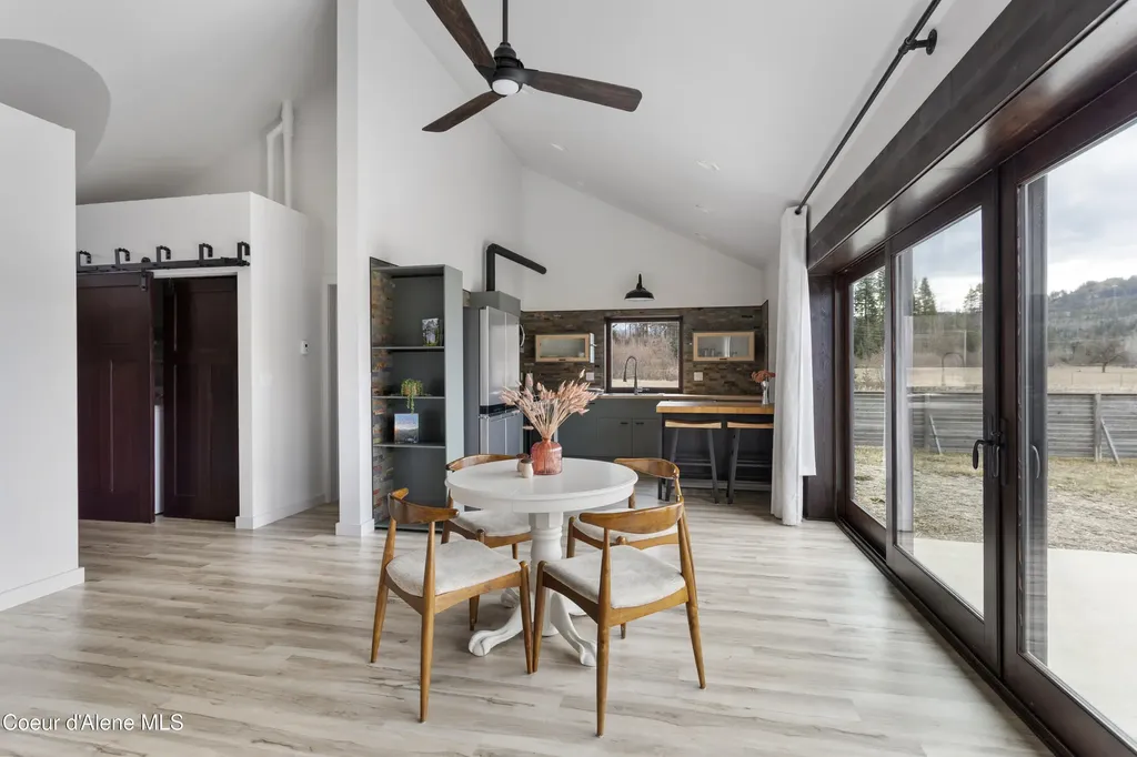 432 Stagecoach Drive Sagle ID 83860
