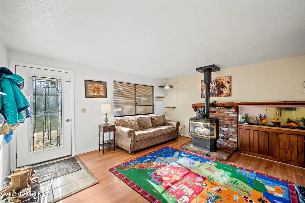 1684 Bayview Road Athol ID 83801
