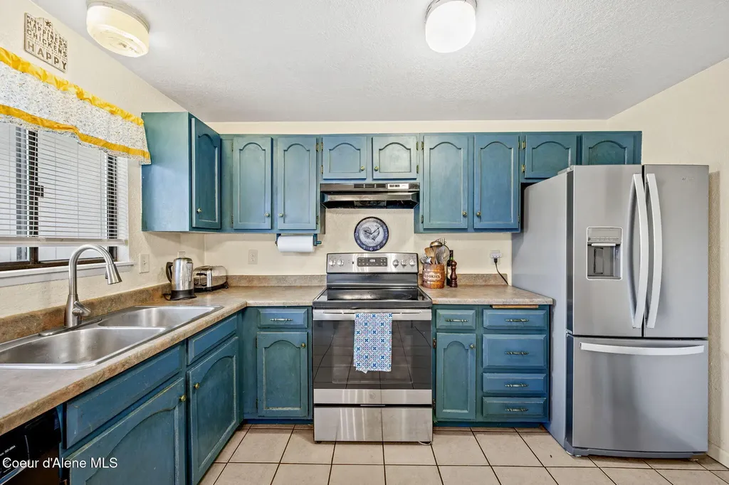 1684 Bayview Road Athol ID 83801