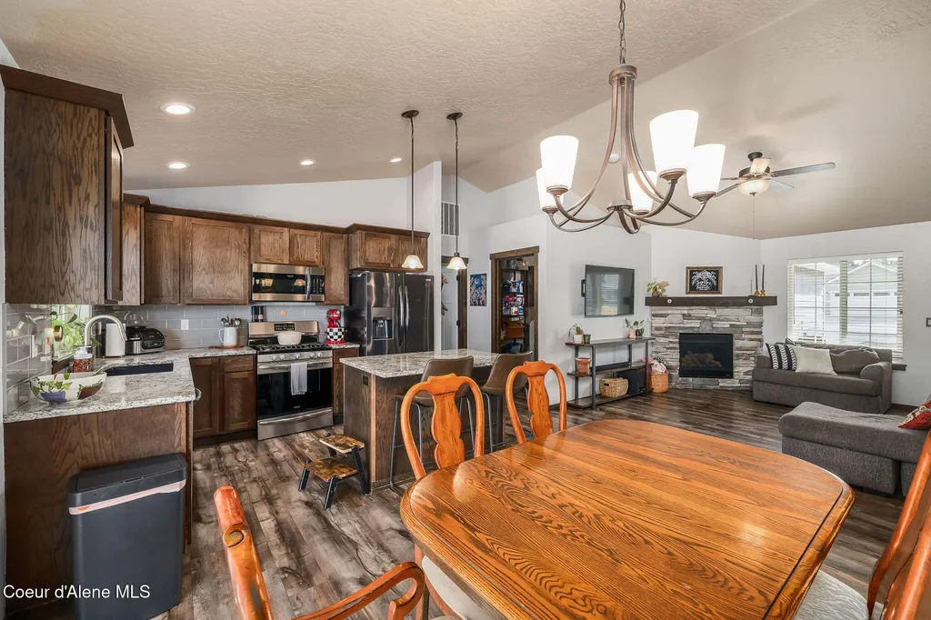 368 W Tennessee Avenue Post Falls ID 83854