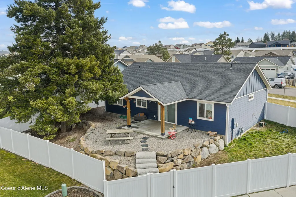 368 W Tennessee Avenue Post Falls ID 83854