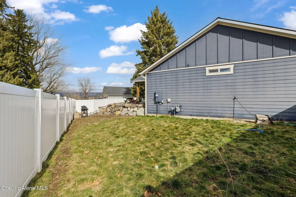 368 W Tennessee Avenue Post Falls ID 83854