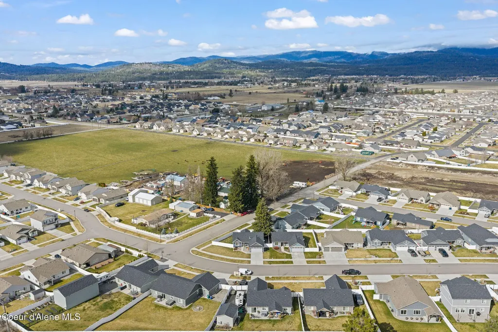 368 W Tennessee Avenue Post Falls ID 83854