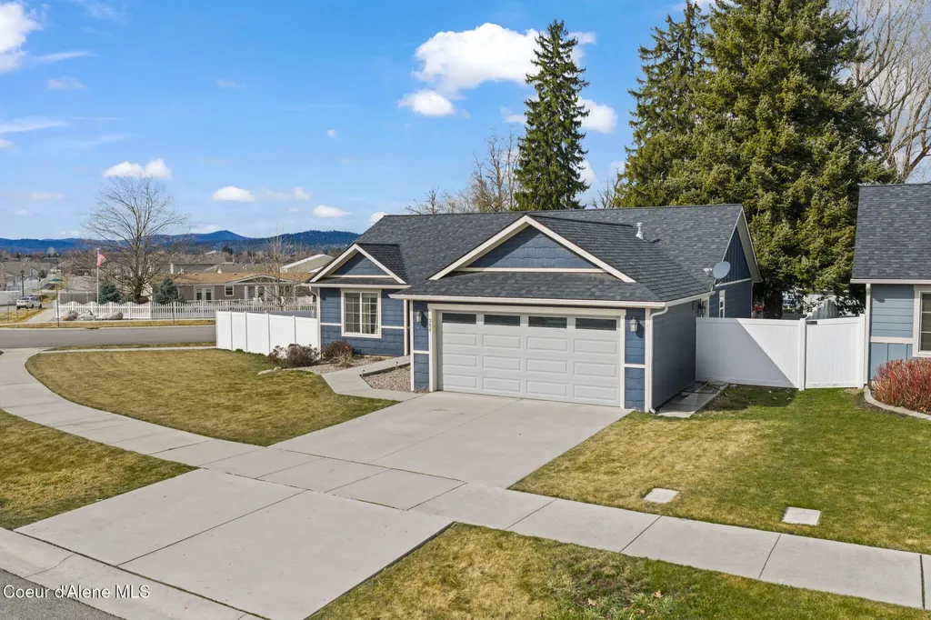 368 W Tennessee Avenue Post Falls ID 83854